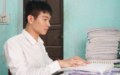 Cậu học trò mù Hà Tĩnh giành học bổng 2,2 tỷ đồng và mơ ước thành nhà tâm lý học