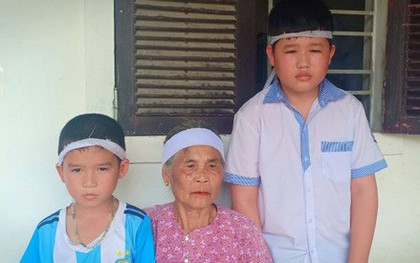 Bố mất chưa giỗ đầu thì mẹ cũng qua đời, hai đứa trẻ 6 và 13 tuổi sống côi cút, đói ăn bên bà ngoại già yếu