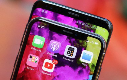 Samsung lại "đụng chạm" Apple: Yêu cầu nộp phạt vì không mua đủ tấm nền OLED như cam kết