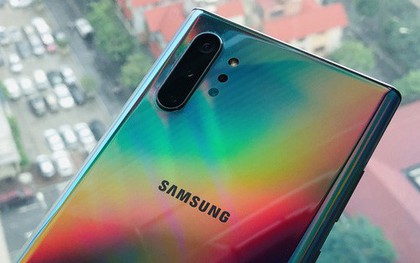 Thủ đoạn "đi cửa sau" với khách để bán Galaxy Note 10 giá rẻ hơn niêm yết của các nhà bán lẻ