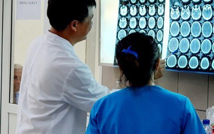 Hít ma tuý đá, thanh niên 27 tuổi bị xuất huyết và phù não nặng