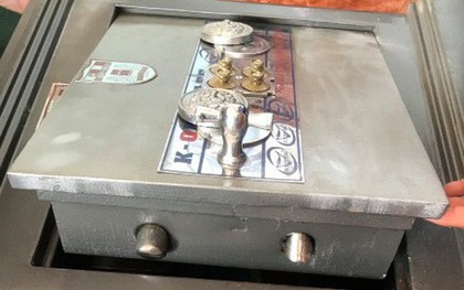 Kon Tum: Kẻ gian đục két sắt của Chủ tịch huyện và phòng GD&ĐT