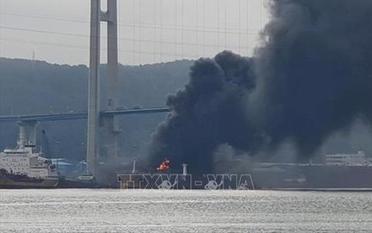 Số thương vong tăng gấp đôi trong vụ nổ tàu chở dầu tại Hàn Quốc