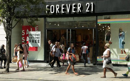 Hãng thời trang Forever 21 đệ đơn phá sản, dân tình rủ nhau tích tiền hốt hàng sale