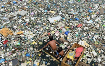 Tranh cãi tuyên bố ‘nhựa không phải kẻ thù’ của Thủ tướng Nhật Bản