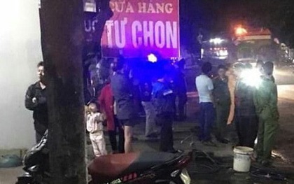 Đang đi đường, bố vợ gọi con rể cũ lại nói chuyện rồi rút súng bắn trúng bụng
