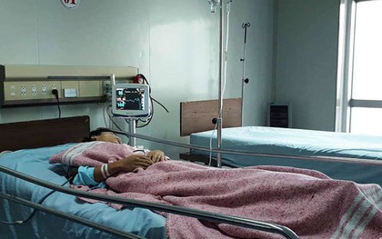Đánh hội đồng học sinh lớp 9, nam sinh lớp 12 bị đâm nguy kịch