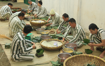 Tết về nơi trại giam và những lời hối lỗi muộn màng: “Mười mấy năm trước, tôi đã từng có những cái Tết đầm ấm bên gia đình”