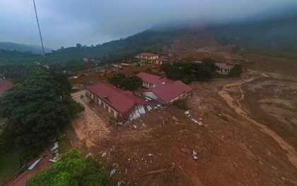 Toàn cảnh dãy nhà bị núi lở “san phẳng”, vùi lấp 22 chiến sĩ ở Quảng Trị