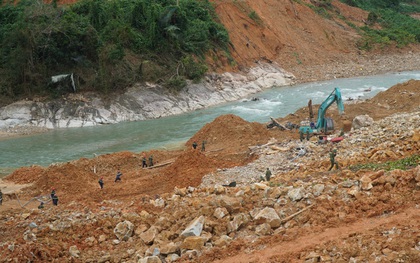 Sạt lở đất khiến 17 công nhân mất tích: Chủ đầu tư thủy điện Rào Trăng 3 lên tiếng