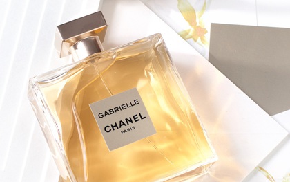 Nàng BTV chỉ ra 5 chai nước hoa Chanel đáng mua nhất cho những nàng công sở thời thượng