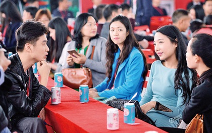 Rút kinh nghiệm từ nhiều màn "ăn ké" khi hẹn hò, nam chính đề nghị chia đều tiền ăn từ đầu nhưng vẫn bị nữ chính "chơi" 1 vố thật đau