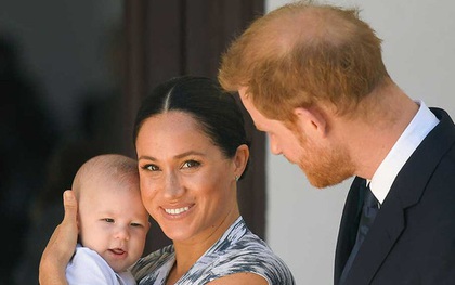 Vợ chồng Meghan Markle dính nghi án lừa dối công chúng liên quan đến sự chào đời của bé Archie và không muốn đón Giáng sinh cùng hoàng gia