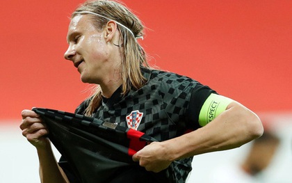 Sốc: Đội trưởng tuyển Croatia bị thay ra giữa trận vì phát hiện dương tính Covid-19