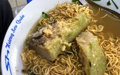 Kết hợp 2 món ăn sáng kinh điển của nhiều người, ngờ đâu lại khiến dân tình "khóc thét"