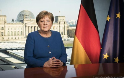 Thủ tướng Đức: Còn quá sớm để nới lỏng phong toả