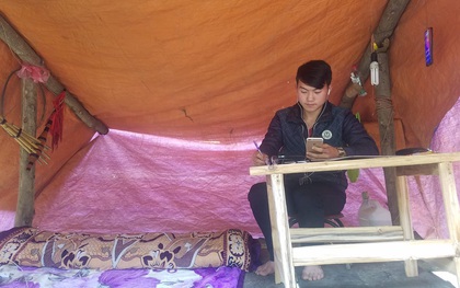 Nam sinh người Mông dựng lán giữa núi học online đã được bắt Wifi về tận nhà
