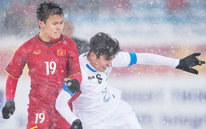 Tiền vệ từng đối đầu Quang Hải ở Thường Châu tỏa sáng rực rỡ tại giải bóng đá "mạo hiểm" nhất hành tinh
