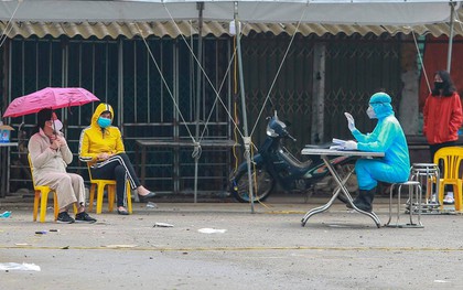 Hà Nội: Phó trưởng công an phường ăn cơm cùng bệnh nhân 243 ở Mê Linh âm tính với Covid-19