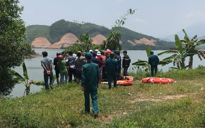 Đà Nẵng: Đi chơi lễ cùng nhóm bạn, nam du khách chết đuối ở hồ Hòa Trung