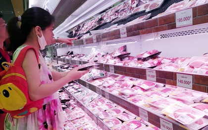 Thịt lợn tăng phi mã, Bộ trưởng Bộ NN&PTNT "hiến kế" người dân nên ăn thịt gà