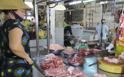 Heo thịt Thái Lan chưa biết ngày về, giá heo trong nước lại giảm tiếp