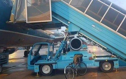 Công an tiếp nhận xác định nguyên nhân nữ hành khách ngã xe thang máy bay ở Tân Sơn Nhất