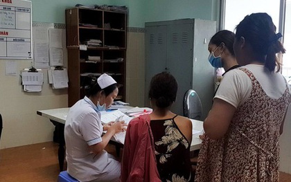 Sau tiệc cưới và tân gia, hàng chục người nhập viện cấp cứu