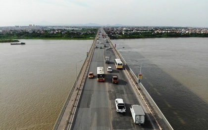 Cấm lưu thông trên cầu Thăng Long từ ngày 8/8 đến cuối năm để “đại tu”