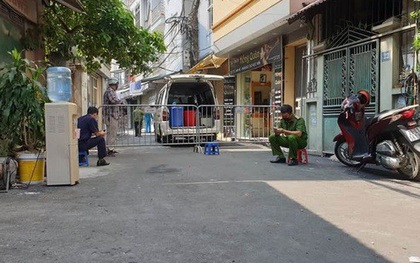Chủ tịch Hà Nội yêu cầu khởi động lại toàn bộ hệ thống phòng chống dịch Covid-19