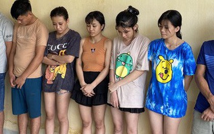 Đi làm ăn xa, mở "đại tiệc" ma túy mời bạn bè từ miền Nam ra Sầm Sơn để "bay lắc"