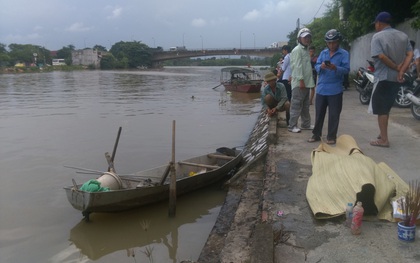Phát hiện thi thể 3 mẹ con nổi trên sông ở Bắc Giang