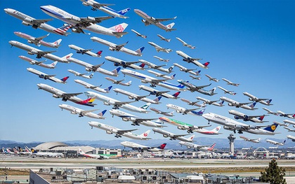 Ngoạn mục hàng trăm máy bay cất cánh cùng lúc như thể "tắc đường hàng không" cùng loạt khoảnh khắc ở sân bay khiến ai cũng ngạc nhiên