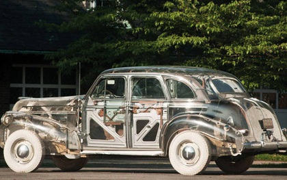 Pontiac Ghost Car: Chiếc ôtô trong suốt đầu tiên được sản xuất tại Mỹ với giá hơn 7 tỷ đồng