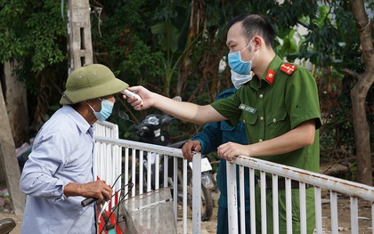 Thêm một trạm trưởng y tế bị đình chỉ công tác do lơ là chống dịch