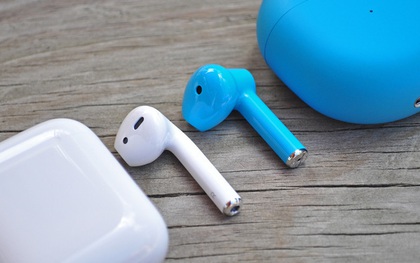 Tai nghe AirPods, Galaxy Buds Live, Xperia Ear và sự cố hy hữu của OnePlus: Sự khác biệt luôn nằm ở đẳng cấp