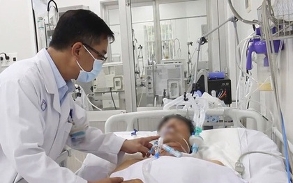 BV Chợ Rẫy cập nhật về bệnh nhân ngộ độc do ăn pate Minh Chay: Tình trạng liệt vẫn nặng!