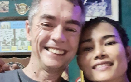 Đốt pháo hoa để đón chào năm mới, người đàn ông chết thảm trước mặt vợ sắp cưới