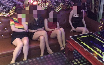 8 cô gái phê ma túy trong quán karaoke