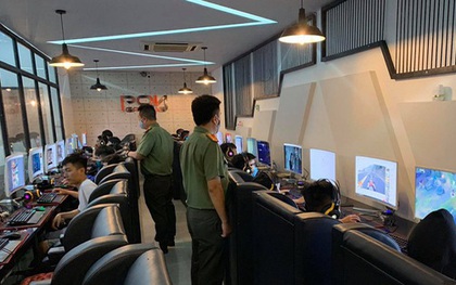 33 thanh thiếu niên chơi game giữa mùa dịch, chủ cơ sở kinh doanh internet bị phạt 20 triệu đồng