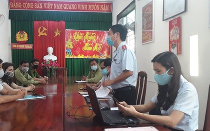 Chủ shop quần áo livestream “gọi vong”, chửi bới khách hàng bị mời lên làm việc