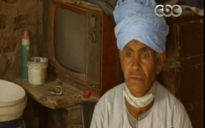 Vì con gái, "người mẹ tốt nhất" ở Ai Cập chấp nhận sống với thân phận đàn ông hơn 40 năm khiến cả thế giới xúc động