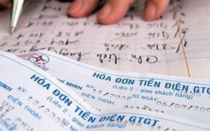 Tá hỏa vì nhân viên ghi nhầm gần 400kWh điện!