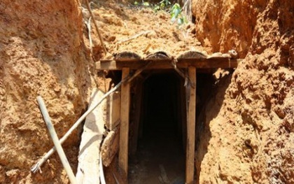 Cao Bằng tạm dừng tìm kiếm 5 người mất tích do đường vào hang bị lấp kín