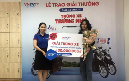 Trào lưu quét VNPAY-QR nhận xe máy đang “hút” giới trẻ