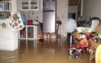 Khánh Hòa: 3 cha con tử nạn vì bị nước lũ cuốn trôi