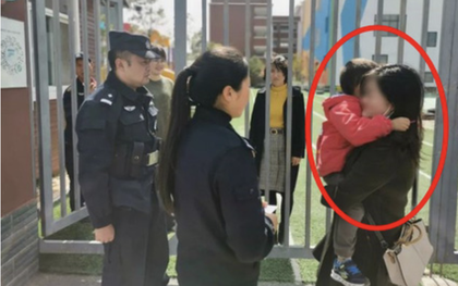 Phát hiện học sinh lạ mặt trong lớp, cô giáo đăng đàn tìm phụ huynh khiến MXH nháo nhào, 2 tiếng sau sự thật "dở khóc dở cười" được hé lộ