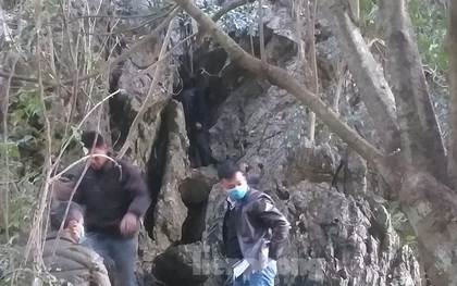 Kinh hãi phát hiện thi thể người trong hốc núi đá ở Lạng Sơn