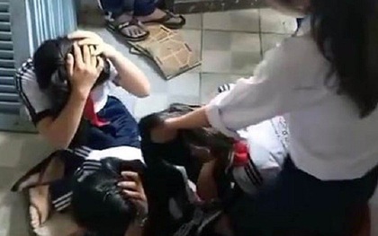 2 nữ sinh tham gia đánh bạn ở Đồng Nai nhận hình thức kỷ luật