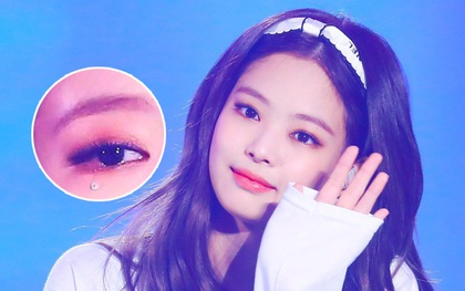 Dân tình choáng nặng vì hình ảnh Jennie (BLACKPINK) khóc ra giọt lệ hột xoàn Chanel trên sân khấu, nhưng sự thật là gì?